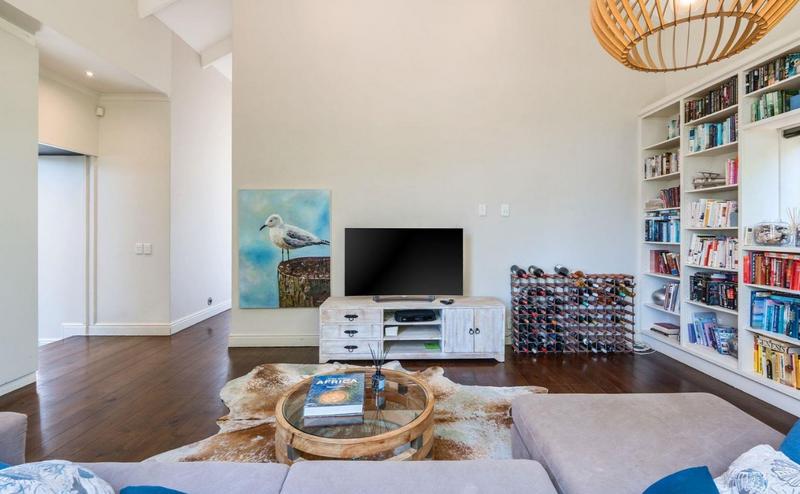 5 Bedroom Property for Sale in Hout Bay Western Cape